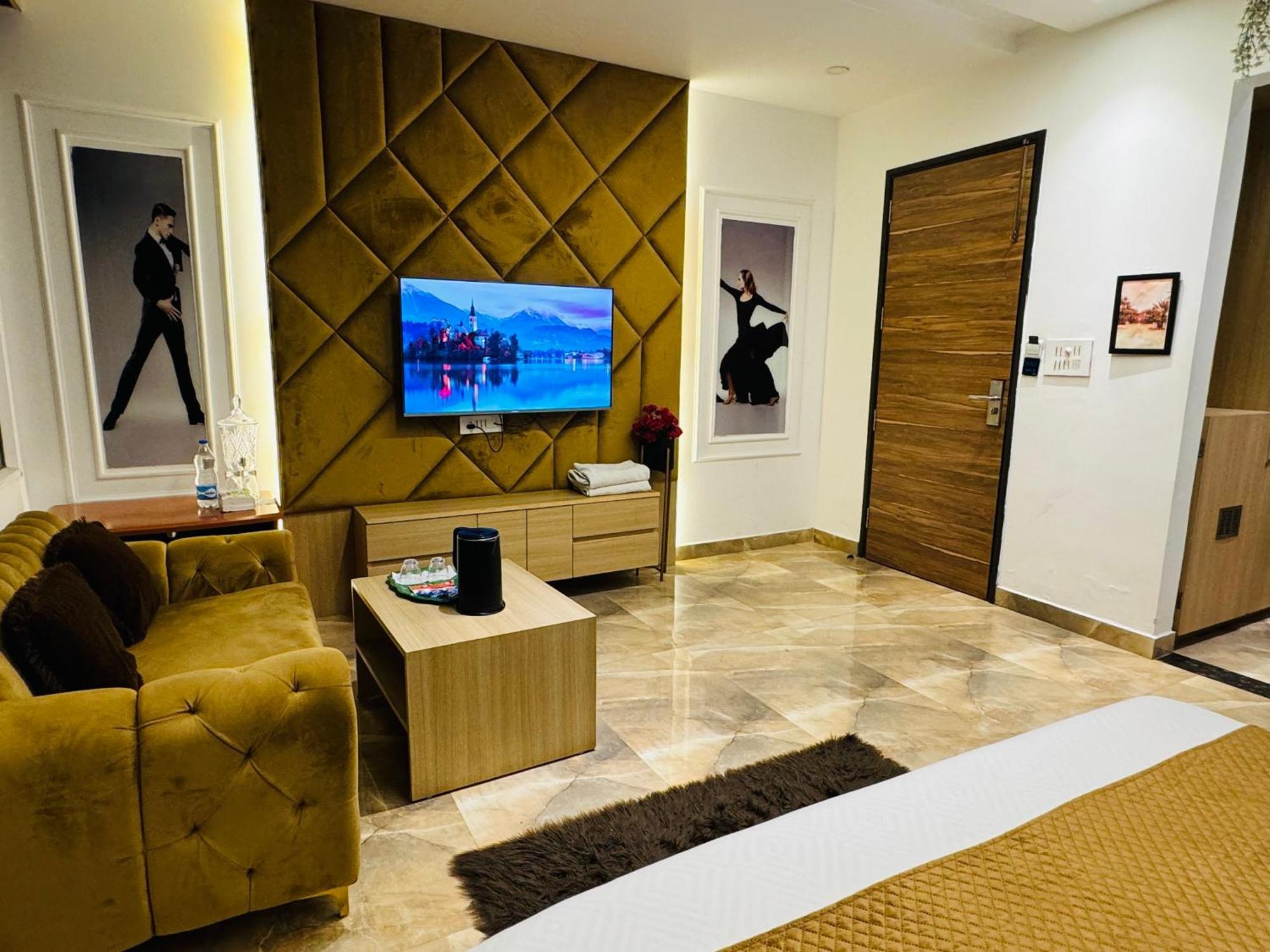Holidayvilla & Suites Amritsar- Green Avenue Esterno foto