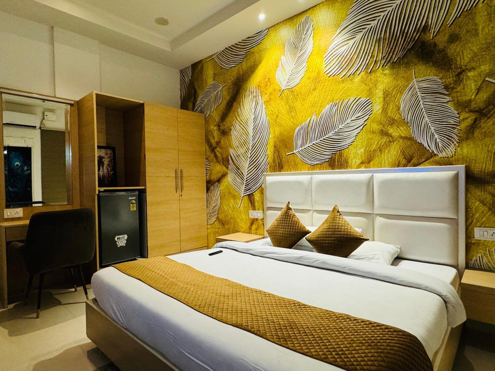 Holidayvilla & Suites Amritsar- Green Avenue Esterno foto
